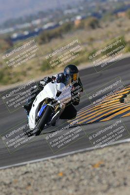 media/Nov-06-2022-SoCal Trackdays (Sun) [[208d2ccc26]]/Turn 11 (10am)/